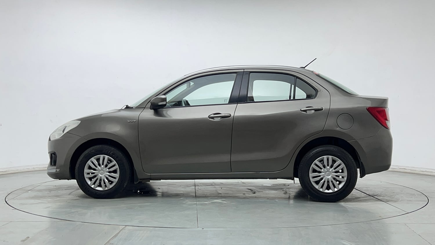 Used 2017 Maruti Suzuki Dzire VXi Petrol Manual exterior LEFT SIDE VIEW