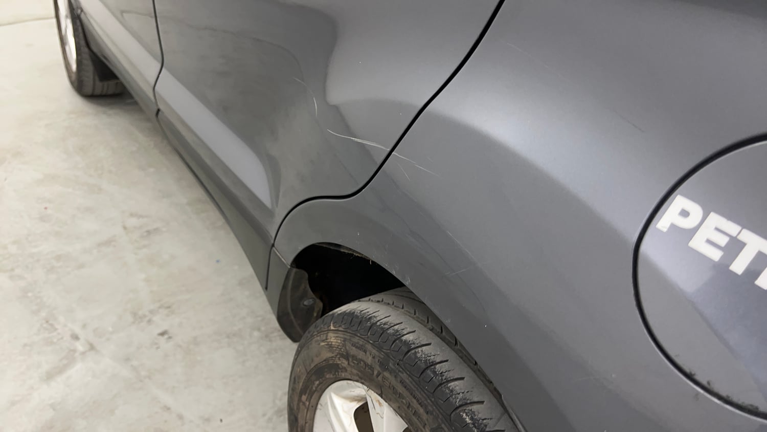 Used 2019 Ford EcoSport Titanium 1.5L Ti-VCT Petrol Manual dents MINOR SCRATCH