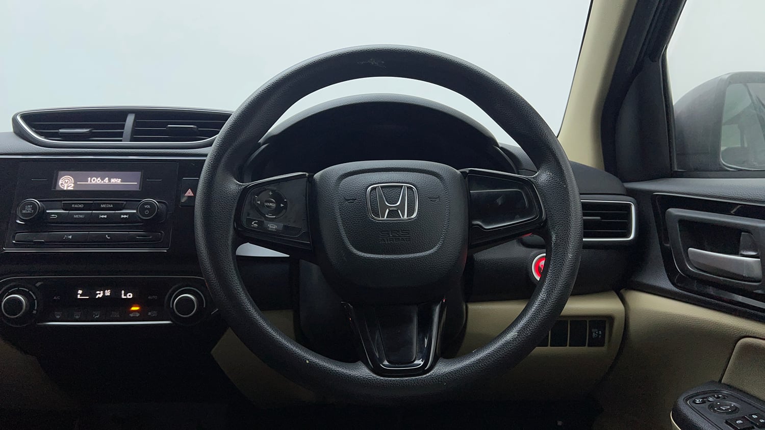 Used 2018 Honda Amaze 1.2 V MT Petrol Petrol Manual interior STEERING VIEW