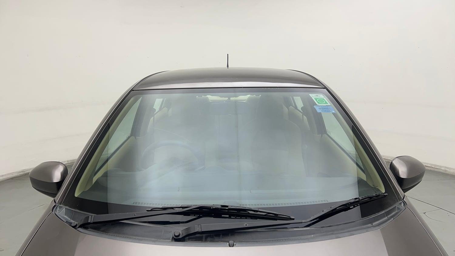 Used 2014 Honda Amaze 1.2 S i-VTEC Petrol Manual exterior FRONT WINDSHIELD VIEW