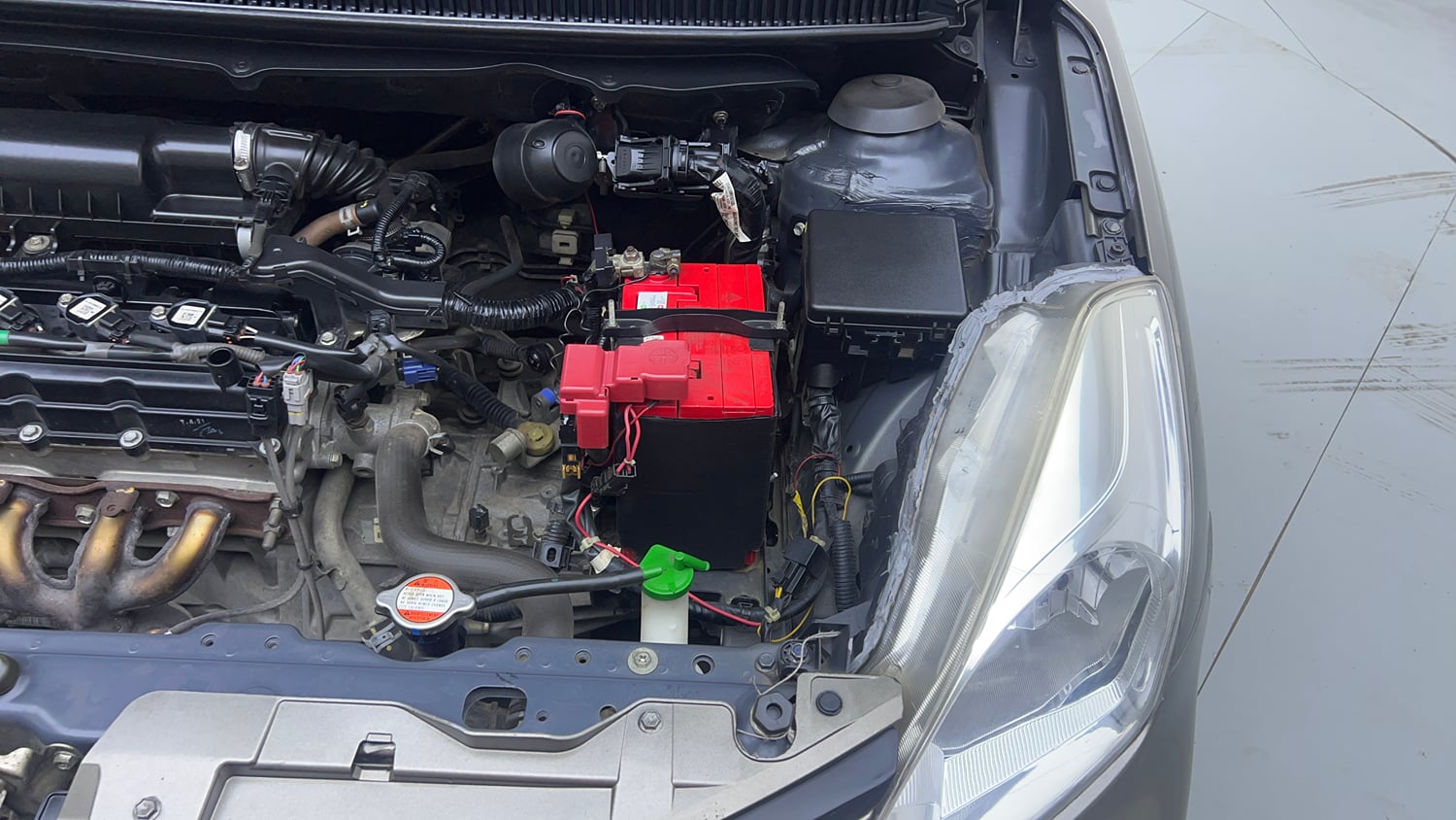 Used 2021 Maruti Suzuki Baleno Sigma Petrol Manual engine ENGINE LEFT SIDE VIEW
