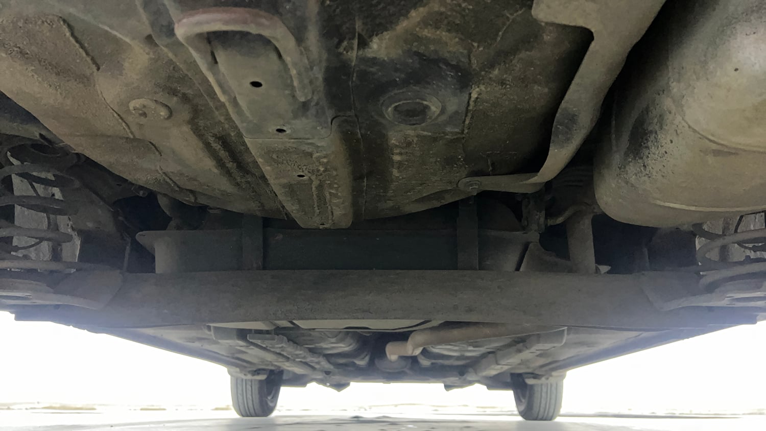 Used 2019 Hyundai Grand i10 Sportz 1.2 Kappa VTVT Petrol Manual extra REAR UNDERBODY VIEW (TAKEN FROM REAR)
