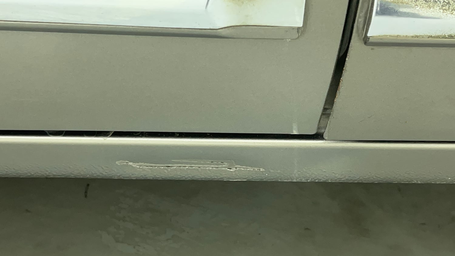 Used 2021 Maruti Suzuki Wagon R 1.0 VXi 1.0 Petrol Manual dents MINOR SCRATCH