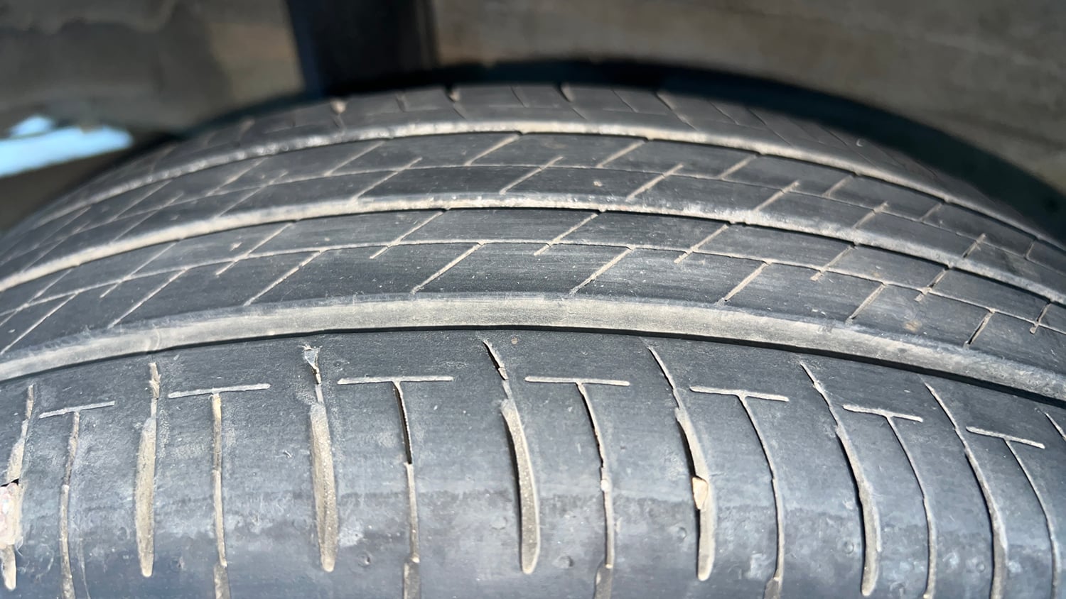 Used 2020 Honda Amaze 1.2 S MT Petrol Petrol Manual tyres RIGHT REAR TYRE TREAD VIEW
