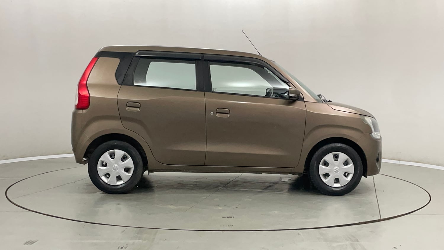 Used 2022 Maruti Suzuki Wagon R ZXI 1.2 Petrol Manual exterior RIGHT SIDE VIEW