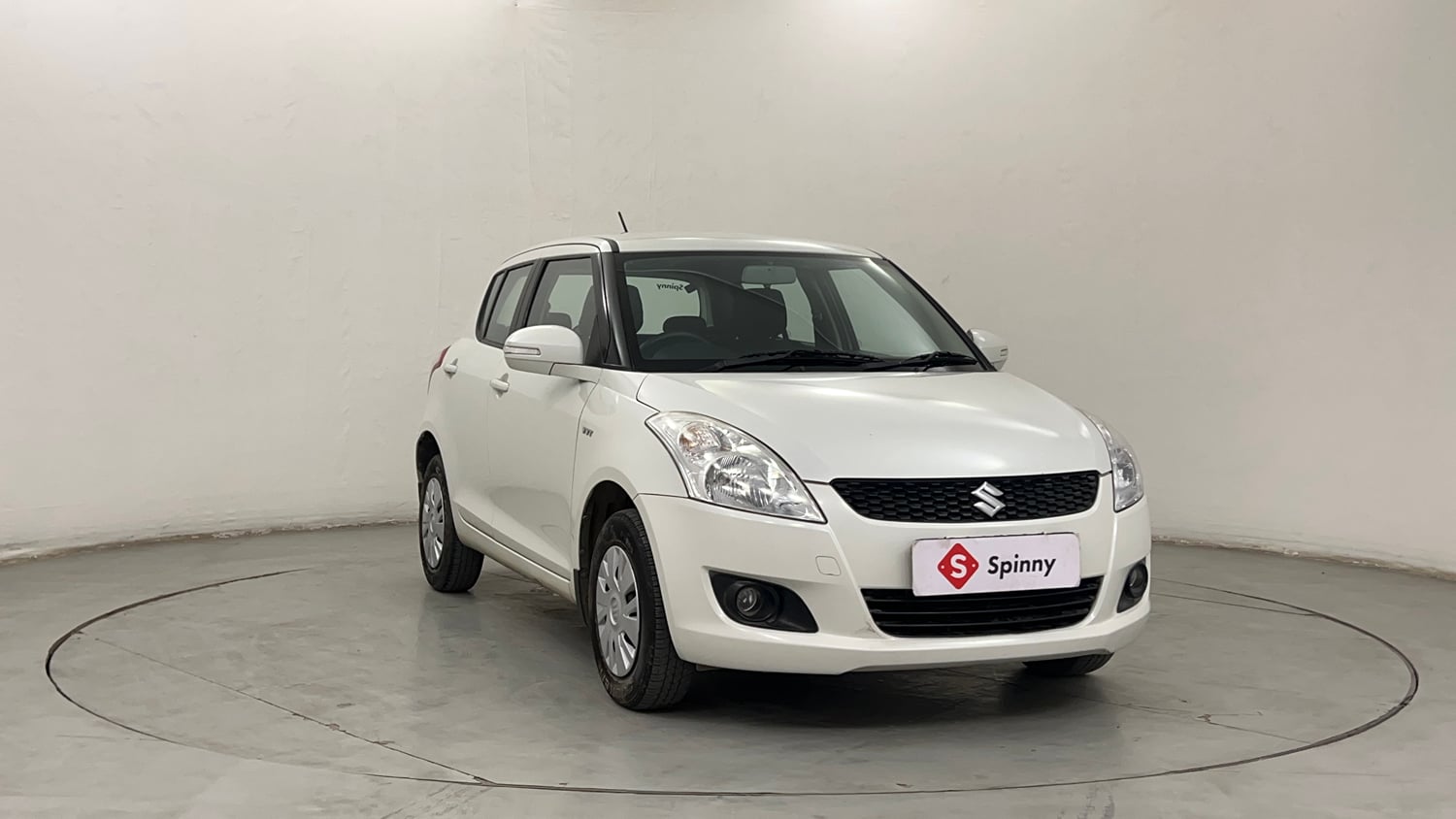 Used 2012 Maruti Suzuki Swift VXi Petrol Manual exterior RIGHT FRONT CORNER VIEW