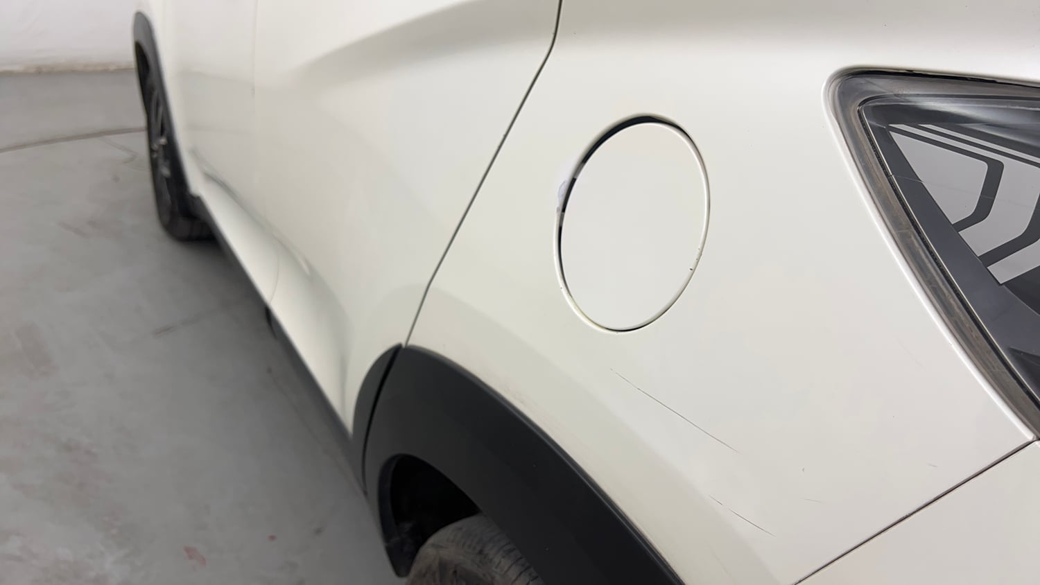 Used 2018 Mahindra KUV100 NXT K8 D 6 STR Diesel Manual dents MINOR SCRATCH
