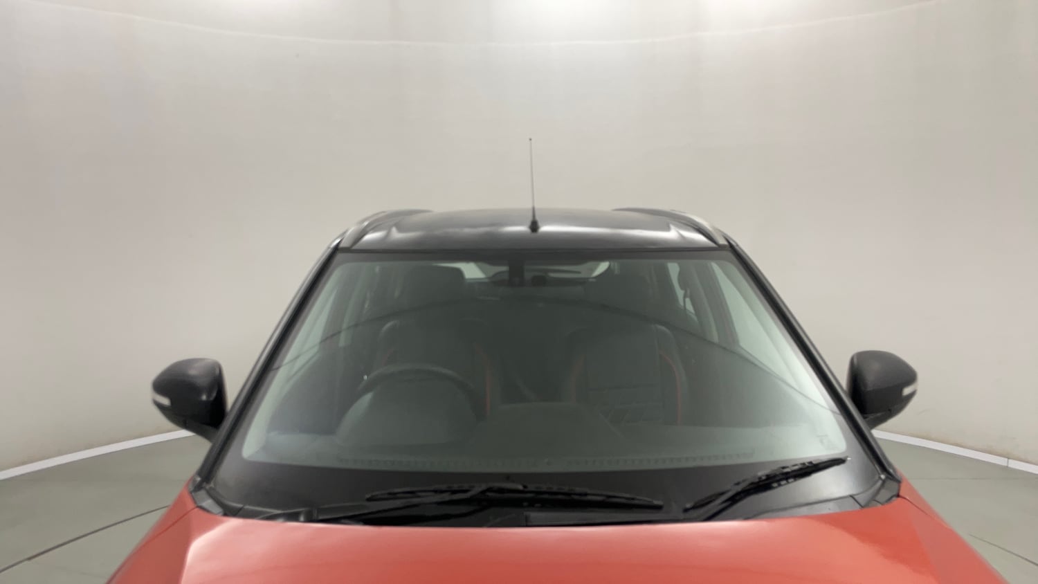 Used 2017 Maruti Suzuki Vitara Brezza ZDi+ Dual Tone Diesel Manual exterior FRONT WINDSHIELD VIEW