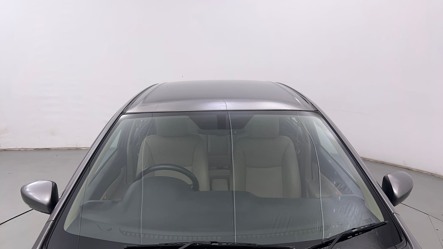 Used 2016 Maruti Suzuki Ciaz ZXi Petrol Manual exterior FRONT WINDSHIELD VIEW
