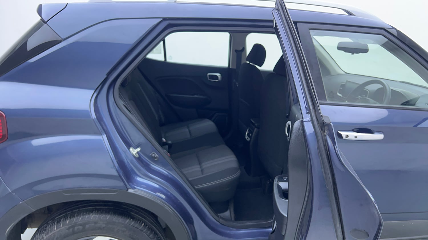 Used 2021 Hyundai Venue SX Plus 1.0 Turbo DCT Petrol Automatic interior RIGHT SIDE REAR DOOR CABIN VIEW