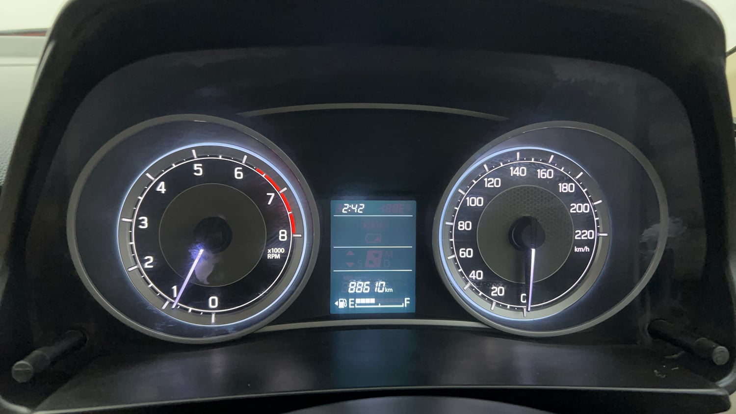 Used 2018 Maruti Suzuki Dzire VXi Petrol Manual interior CLUSTERMETER VIEW