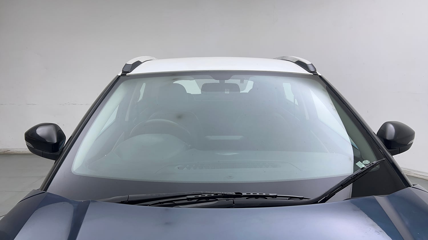 Used 2021 Tata Nexon EV XZ Plus Electric Automatic exterior FRONT WINDSHIELD VIEW