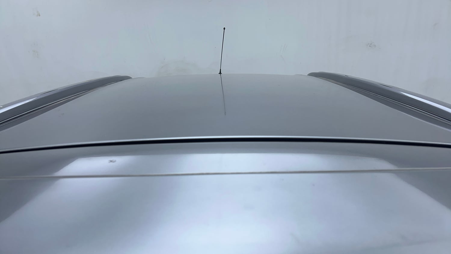 Used 2017 Maruti Suzuki Vitara Brezza [2016-2020] ZDi Plus Diesel Manual exterior EXTERIOR ROOF VIEW
