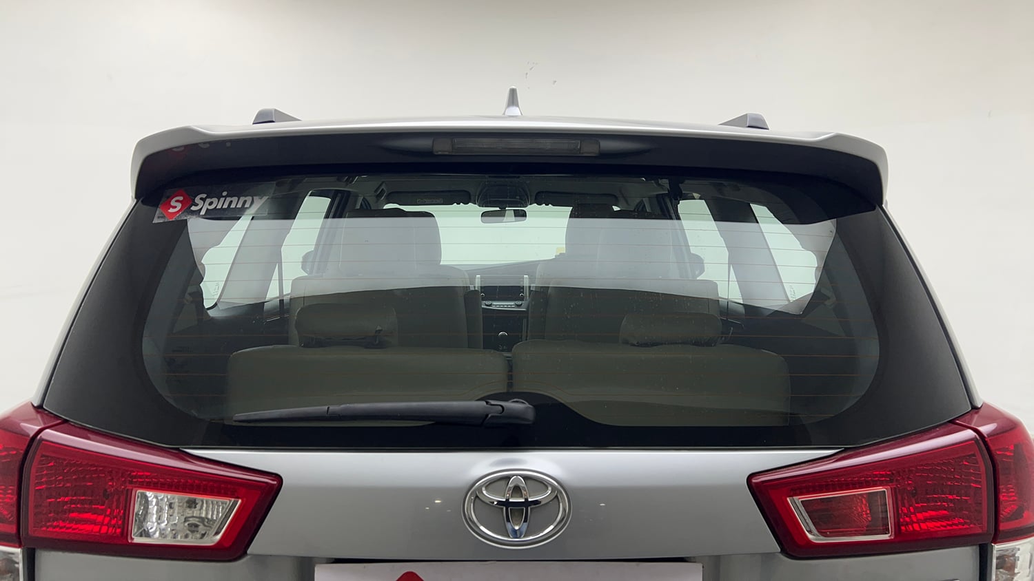 Used 2022 Toyota Innova Crysta VX 2.7 7 STR Petrol Manual exterior BACK WINDSHIELD VIEW