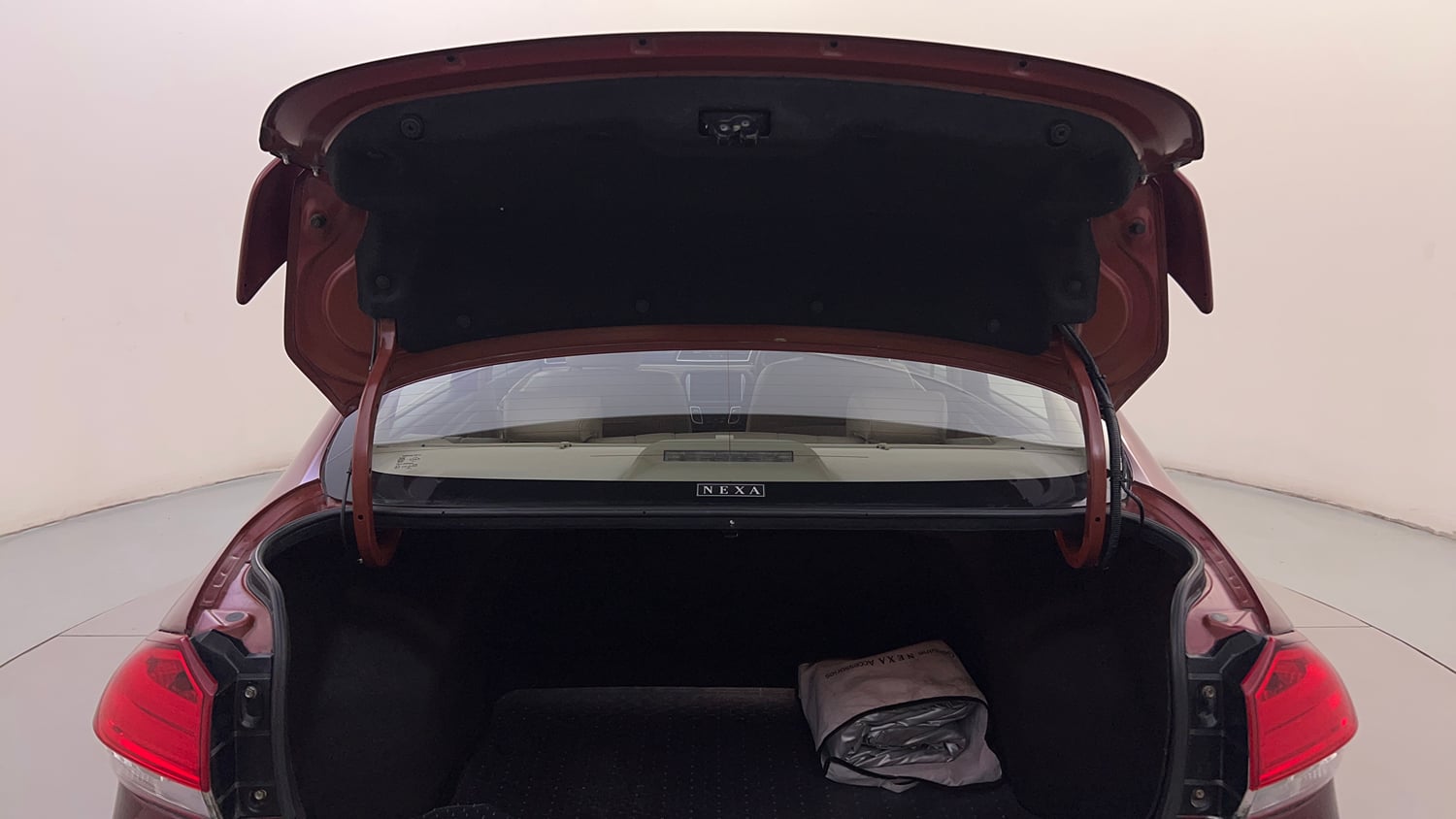 Used 2021 Maruti Suzuki Ciaz Alpha 1.5 AT Petrol Automatic interior DICKY DOOR OPEN VIEW