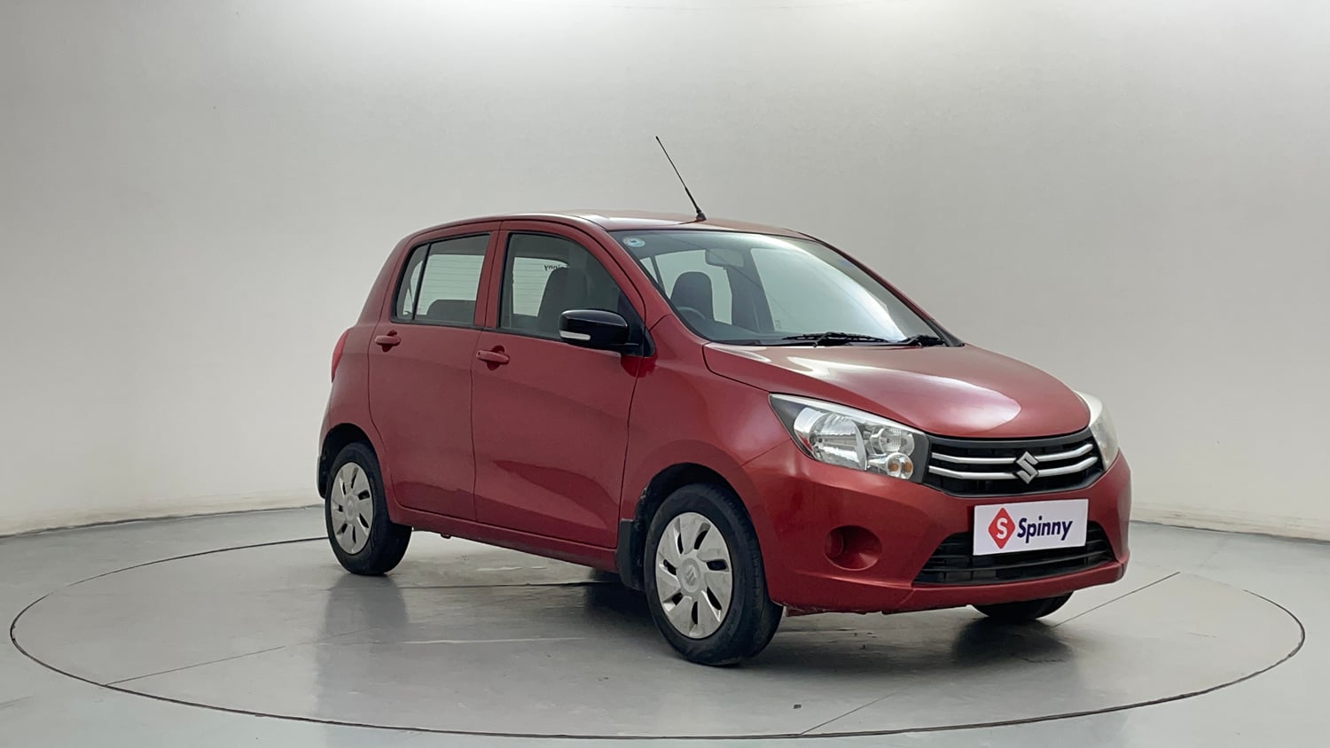Used 2016 Maruti Suzuki Celerio ZXi AMT Petrol Automatic exterior RIGHT FRONT CORNER VIEW