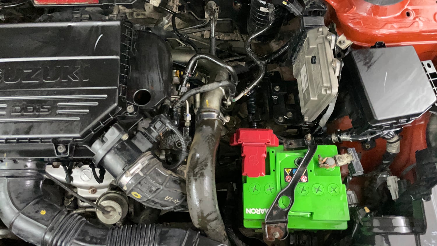Used 2017 Maruti Suzuki Vitara Brezza ZDi+ Dual Tone Diesel Manual engine ENGINE LEFT SIDE VIEW