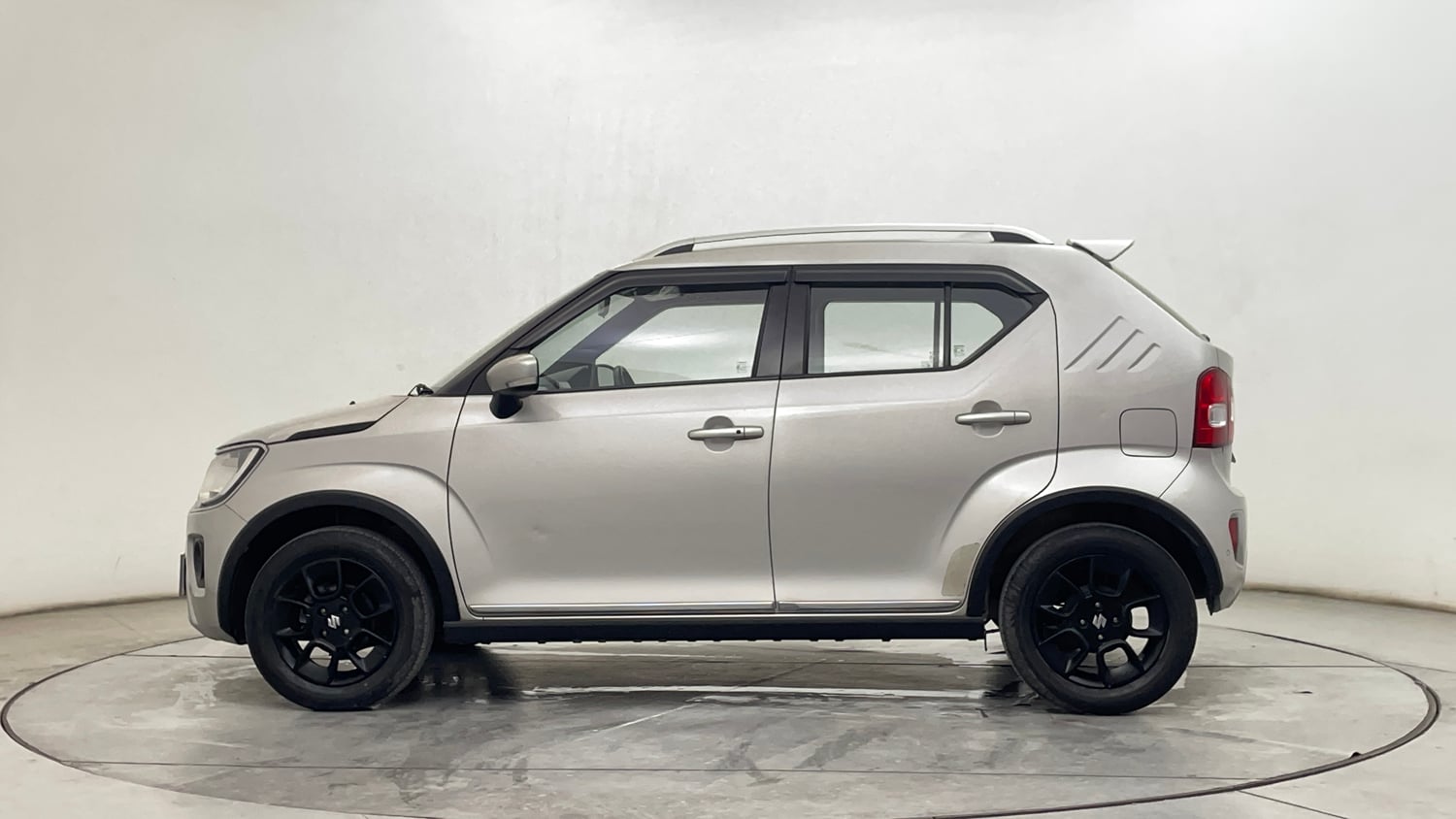 Used 2022 Maruti Suzuki Ignis Zeta 1.2 MT Petrol Manual exterior LEFT SIDE VIEW