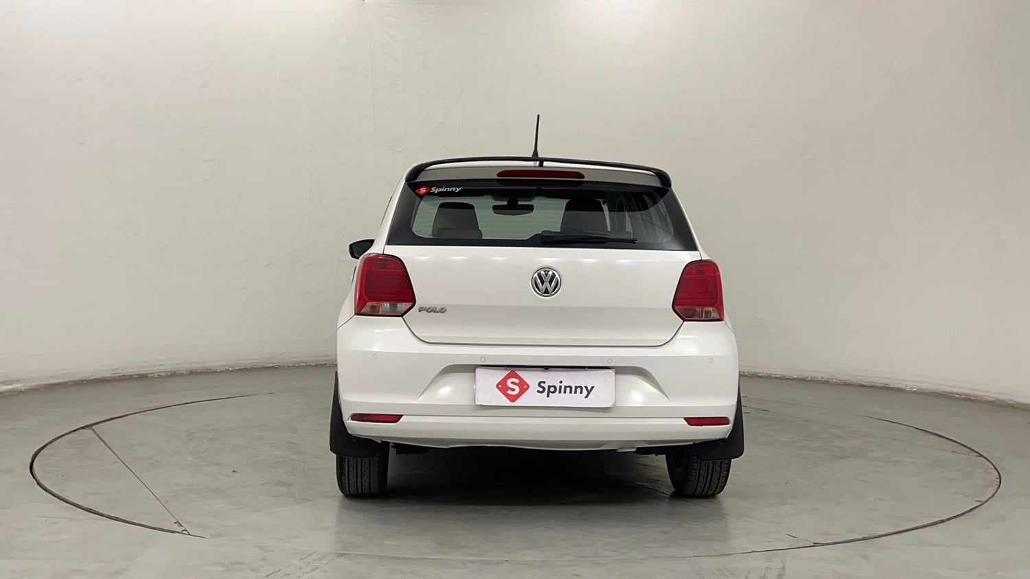 Used 2016 Volkswagen Polo Highline1.2L (P) Petrol Manual exterior BACK VIEW