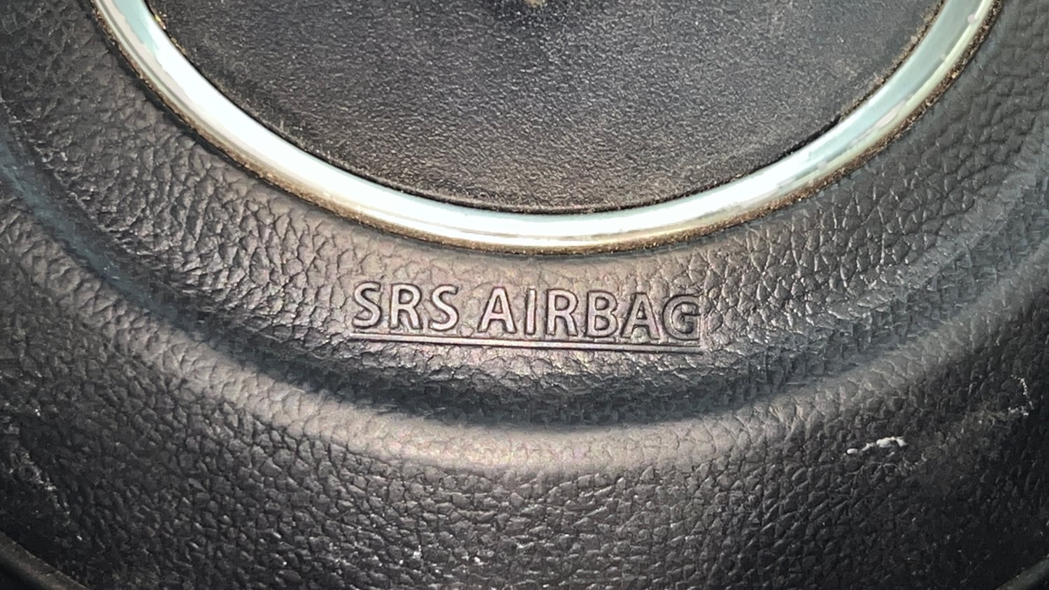 Used 2023 Maruti Suzuki Swift VXi Petrol Manual top_features Airbags