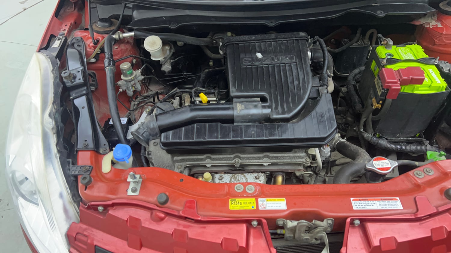 Used 2014 Maruti Suzuki Swift VXi Petrol Manual engine ENGINE RIGHT SIDE VIEW