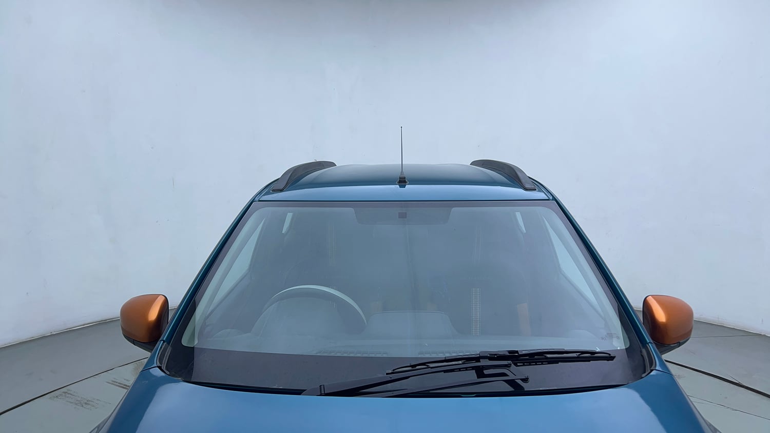 Used 2021 Renault Kwid CLIMBER 1.0 AMT Opt Petrol Automatic exterior FRONT WINDSHIELD VIEW