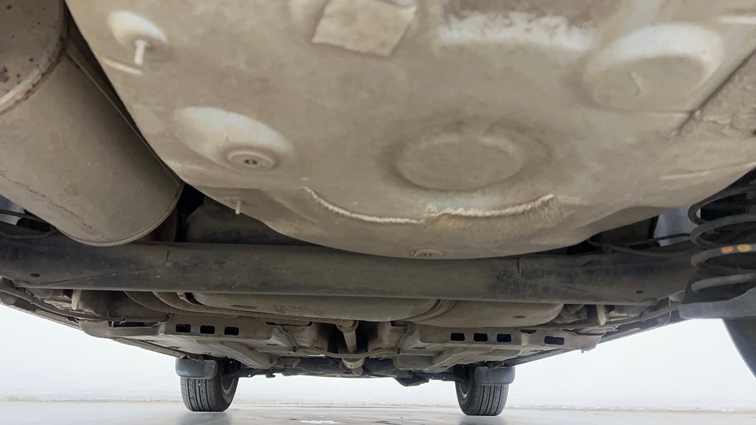 Used 2016 Volkswagen Polo Highline1.2L (P) Petrol Manual extra REAR UNDERBODY VIEW (TAKEN FROM REAR)