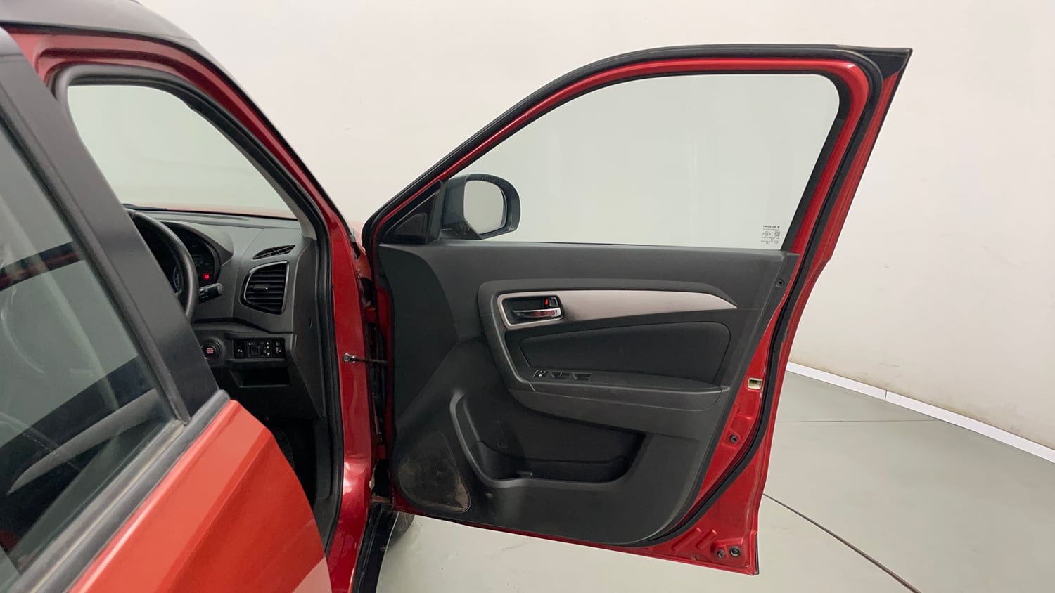 Used 2017 Maruti Suzuki Vitara Brezza ZDi+ Dual Tone Diesel Manual interior RIGHT FRONT DOOR OPEN VIEW