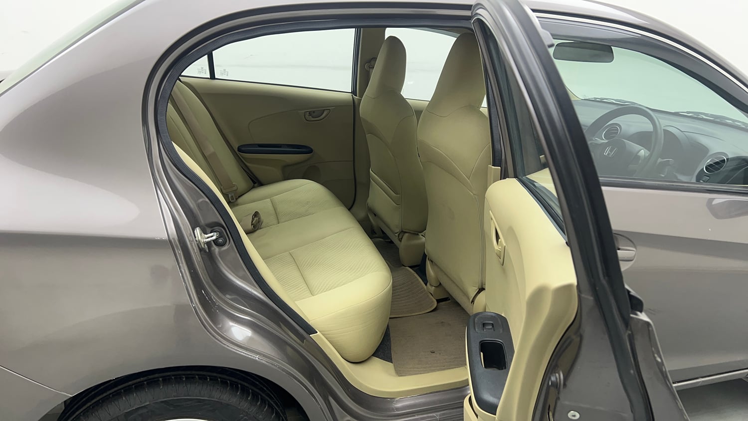 Used 2014 Honda Amaze 1.2 S i-VTEC Petrol Manual interior RIGHT SIDE REAR DOOR CABIN VIEW