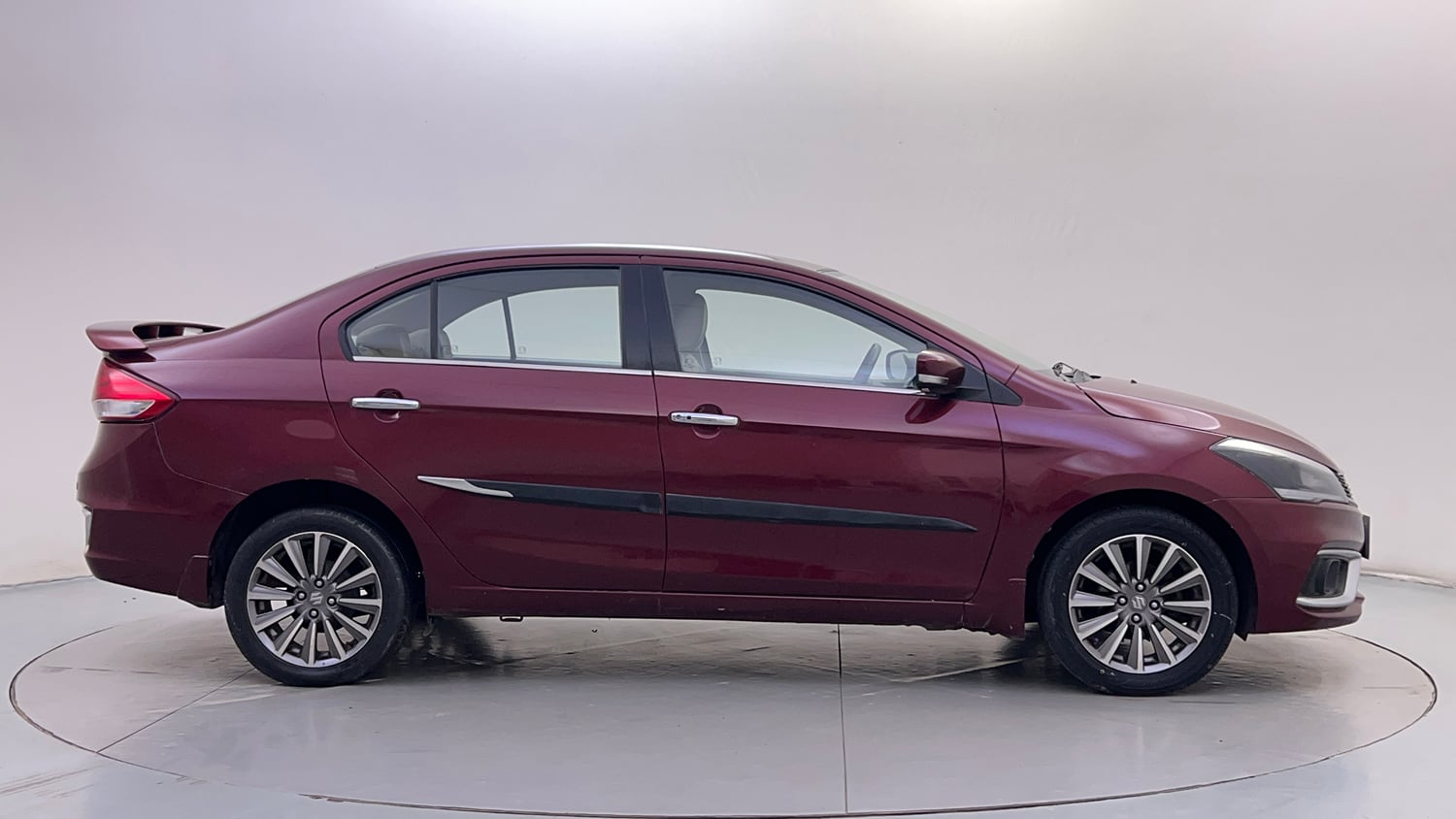 Used 2021 Maruti Suzuki Ciaz Alpha 1.5 AT Petrol Automatic exterior RIGHT SIDE VIEW