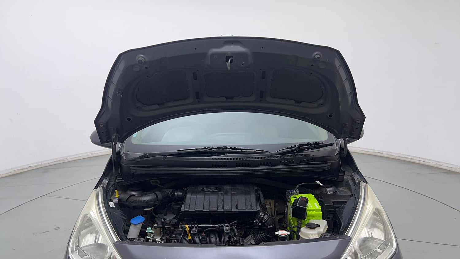 Used 2019 Hyundai Grand i10 Magna 1.2 Kappa VTVT Petrol Manual engine ENGINE & BONNET OPEN FRONT VIEW