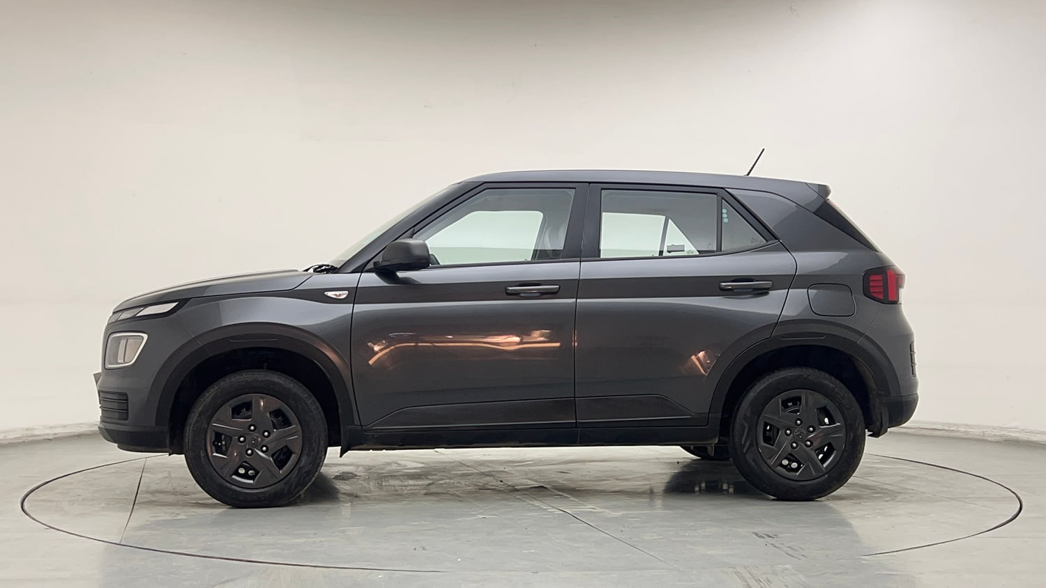 Used 2024 Hyundai Venue E 1.2 Petrol Petrol Manual exterior LEFT SIDE VIEW