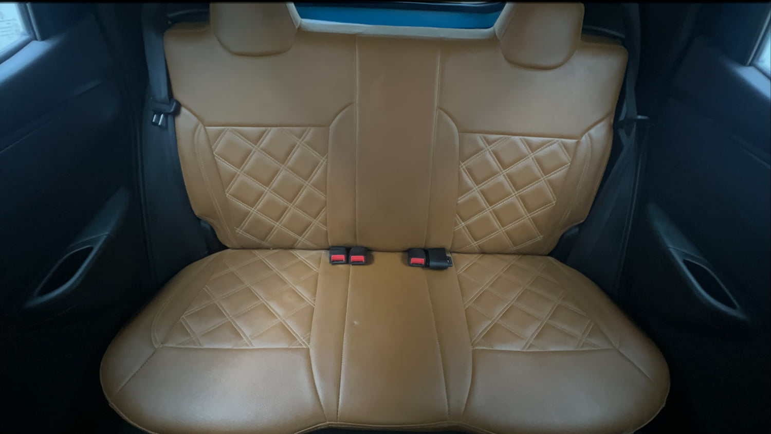 Used 2020 Renault Kwid RXL 1.0 AMT Petrol Automatic interior REAR SEAT CONDITION VIEW