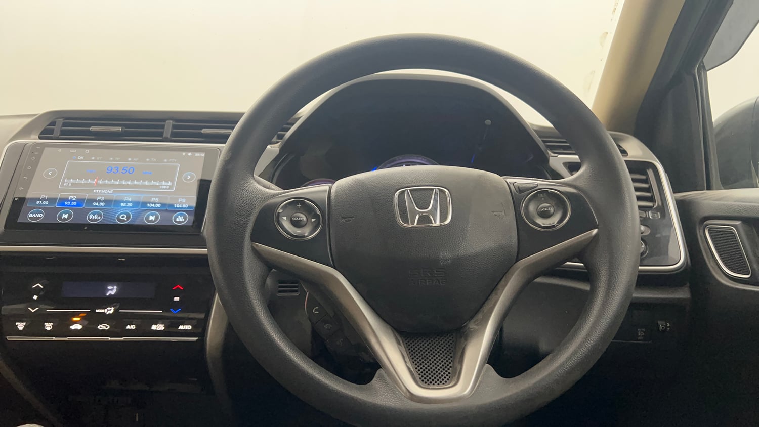 Used 2018 Honda City V Diesel Diesel Manual interior STEERING VIEW
