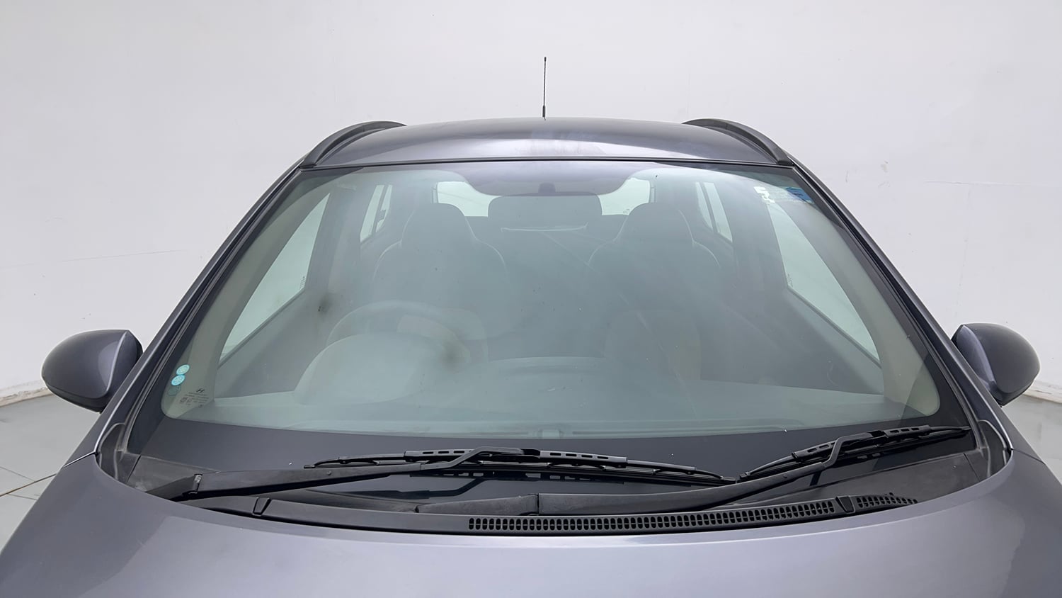 Used 2019 Hyundai Grand i10 Magna 1.2 Kappa VTVT Petrol Manual exterior FRONT WINDSHIELD VIEW