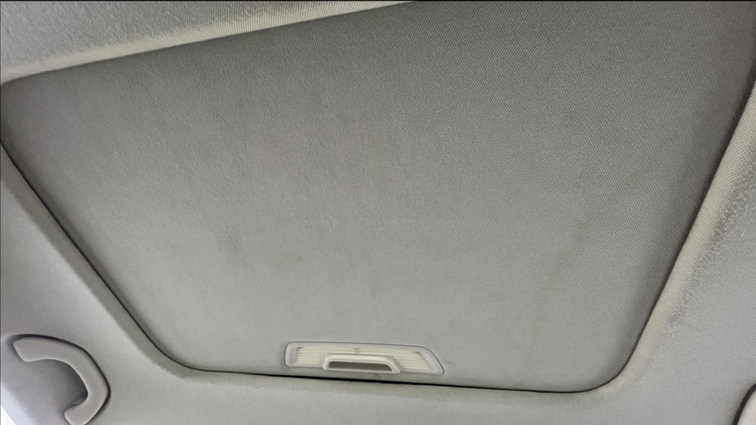 Used 2022 Skoda Slavia Style 1.0L TSI AT Petrol Automatic top_features Sunroof