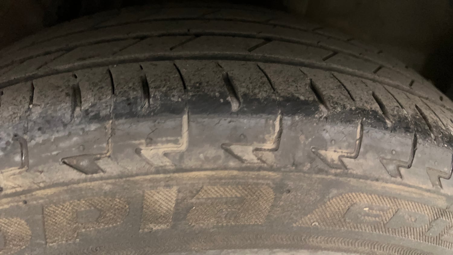 Used 2017 Honda WR-V VX MT Petrol Petrol Manual tyres LEFT REAR TYRE TREAD VIEW