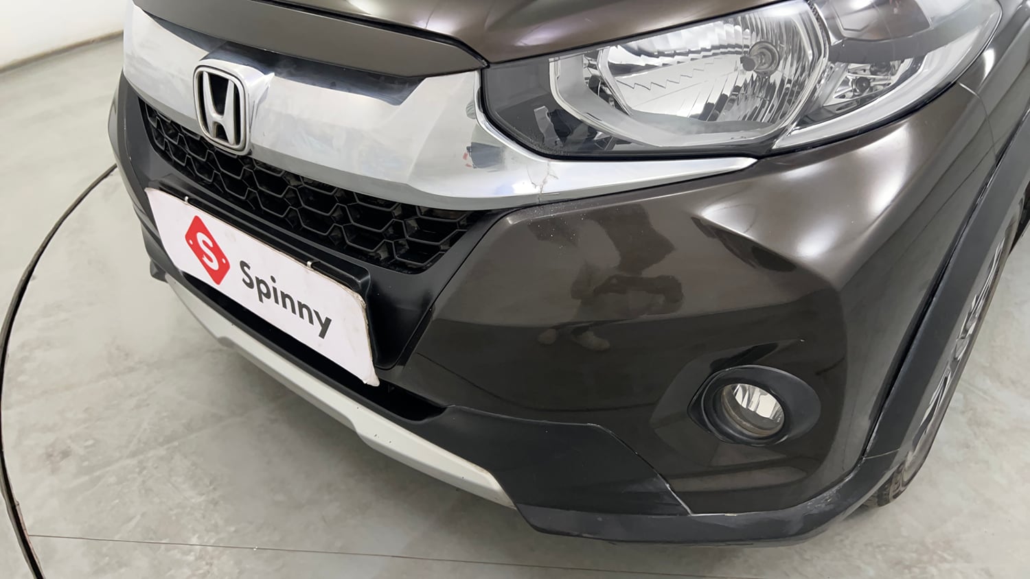 Used 2017 Honda WR-V VX MT Petrol Petrol Manual dents MINOR DENT
