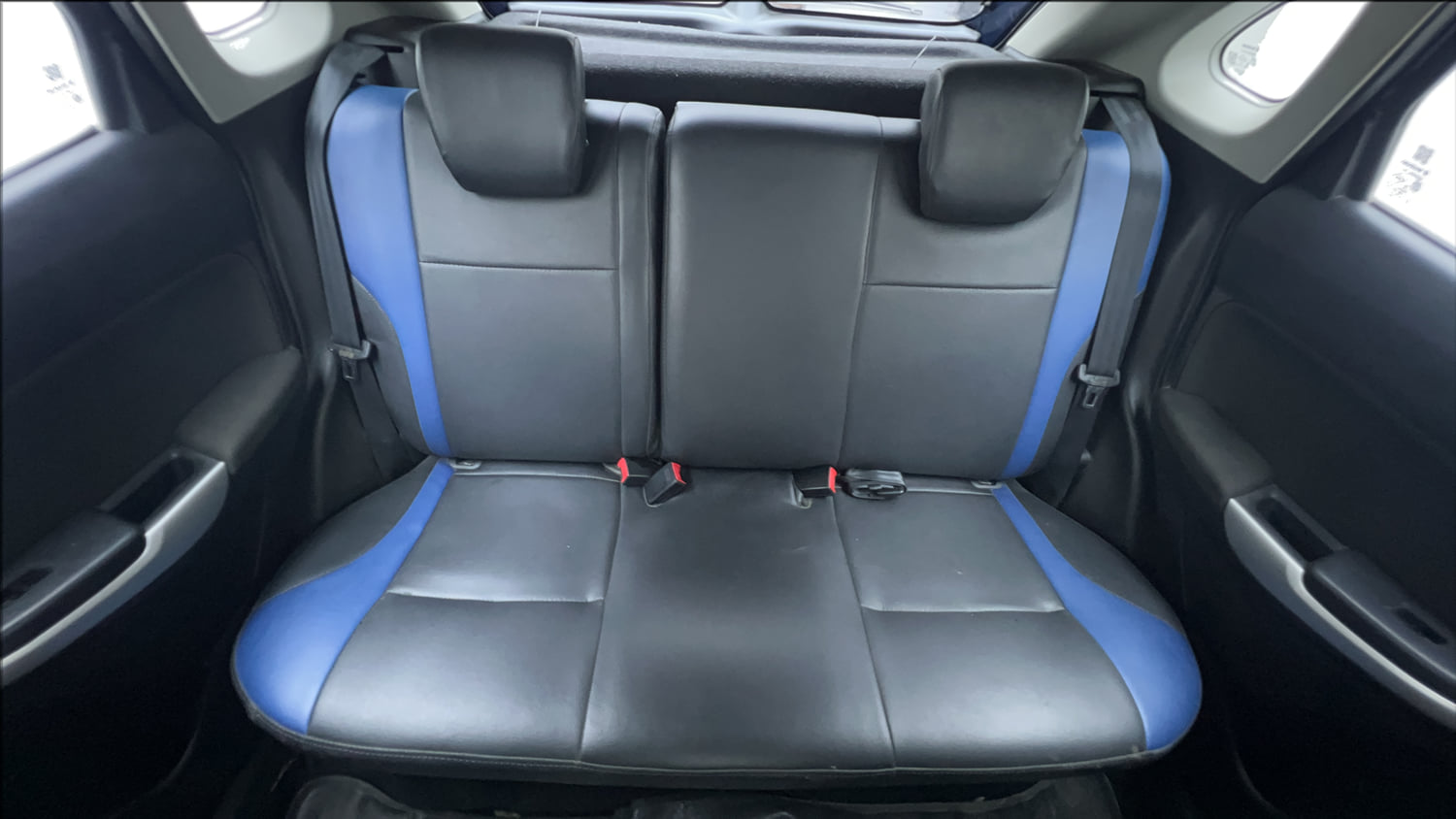 Used 2017 Maruti Suzuki Baleno Delta 1.2 Petrol Manual interior REAR SEAT CONDITION VIEW