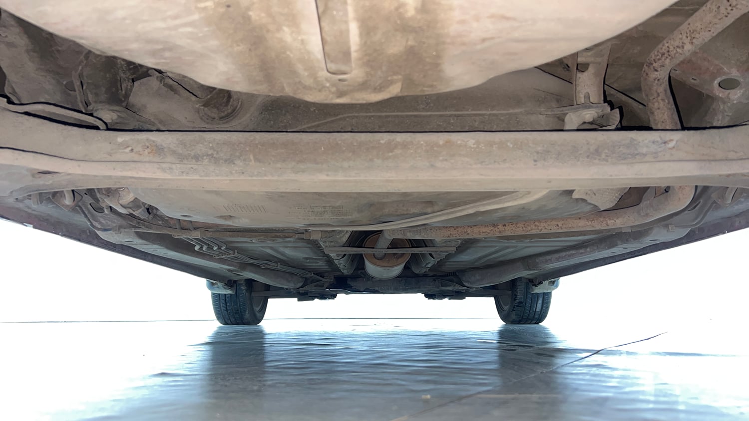 Used 2017 Maruti Suzuki Baleno Zeta 1.2 AT Petrol Automatic extra REAR UNDERBODY VIEW (TAKEN FROM REAR)
