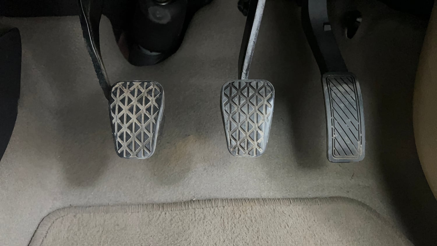 Used 2017 Ford Figo Aspire Trend 1.2 Ti-VCT Petrol Manual interior PEDALS VIEW