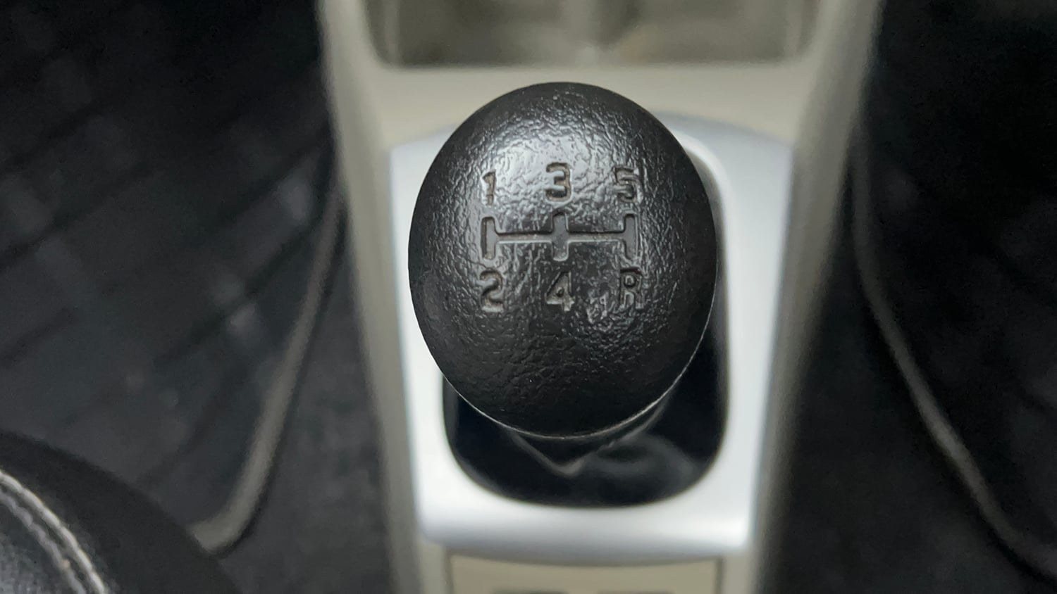 Used 2016 Maruti Suzuki Alto K10 VXi Petrol Manual interior GEAR  KNOB VIEW