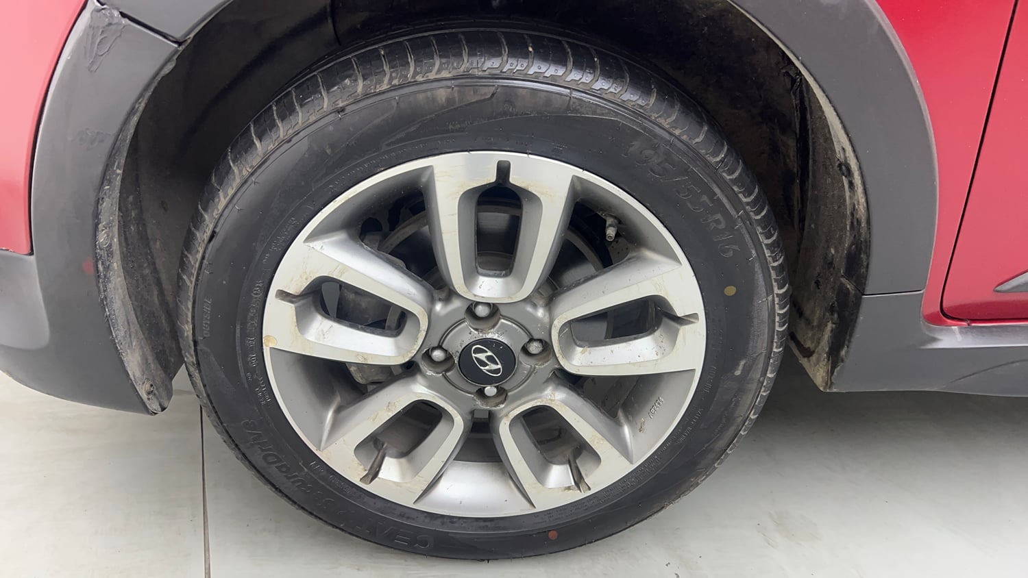 Used 2016 Hyundai i20 Active 1.2 SX Petrol Manual tyres LEFT FRONT TYRE RIM VIEW