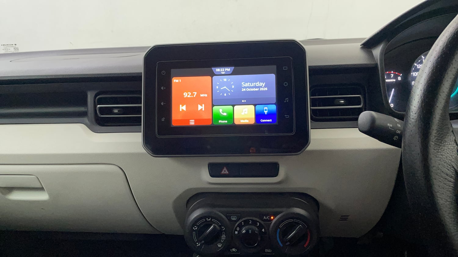 Used 2022 Maruti Suzuki Ignis Zeta 1.2 MT Petrol Manual interior MUSIC SYSTEM & AC CONTROL VIEW