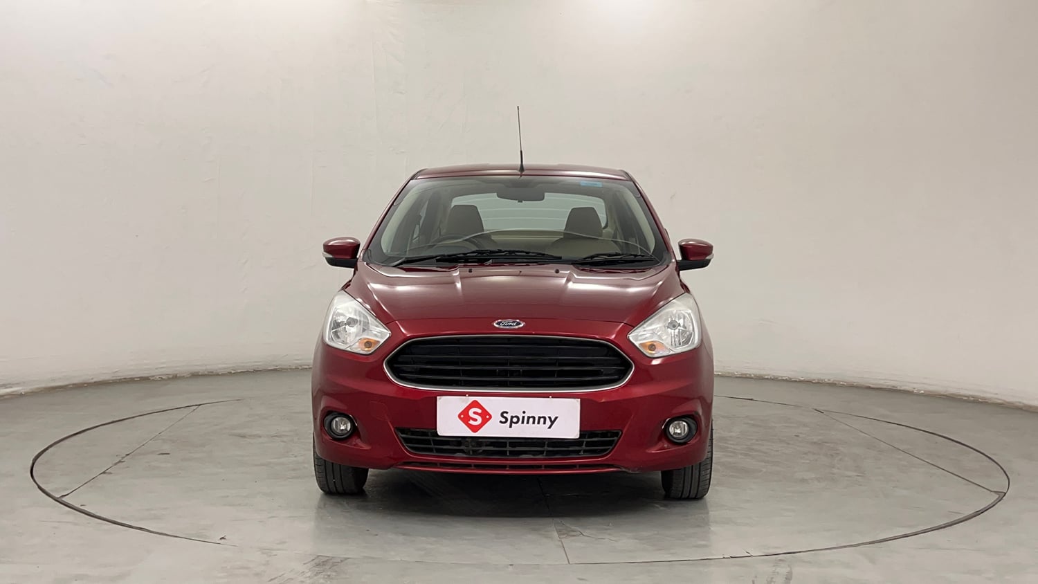 Used 2017 Ford Figo Aspire Trend 1.2 Ti-VCT Petrol Manual exterior FRONT VIEW