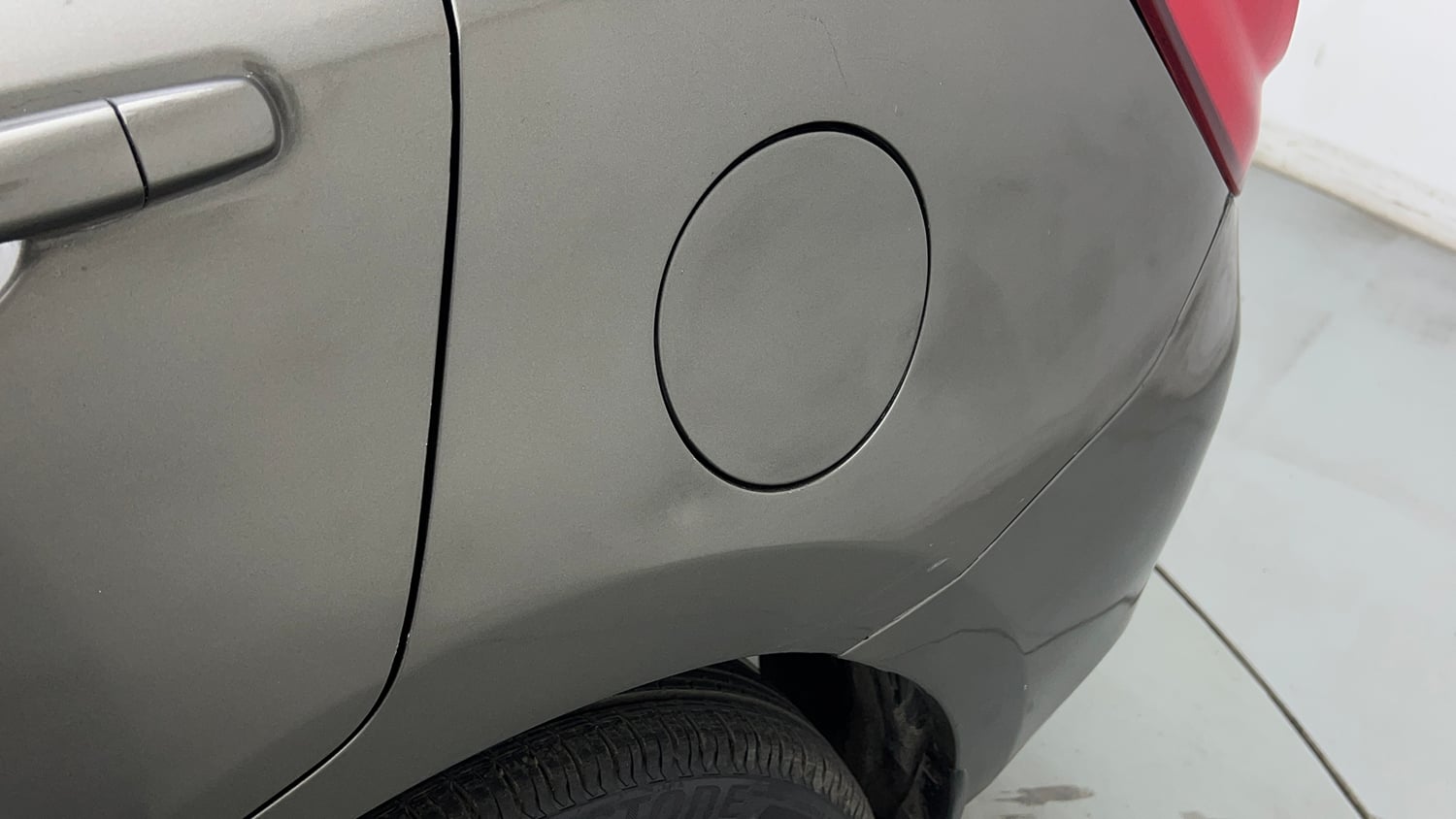 Used 2017 Maruti Suzuki Dzire VXi Petrol Manual dents MINOR SCRATCH