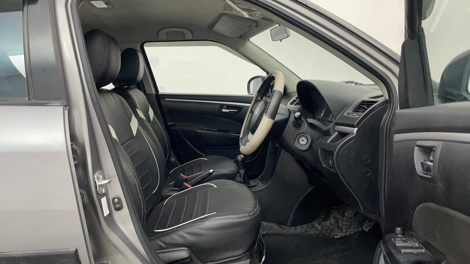 Used 2012 Maruti Suzuki Swift VXi Petrol Manual interior RIGHT SIDE FRONT DOOR CABIN VIEW