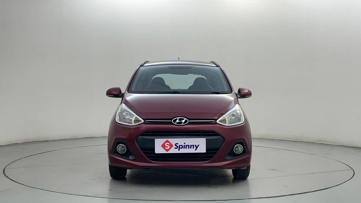 Used 2013 Hyundai Grand i10 Sportz 1.1 CRDi Diesel Manual exterior FRONT VIEW