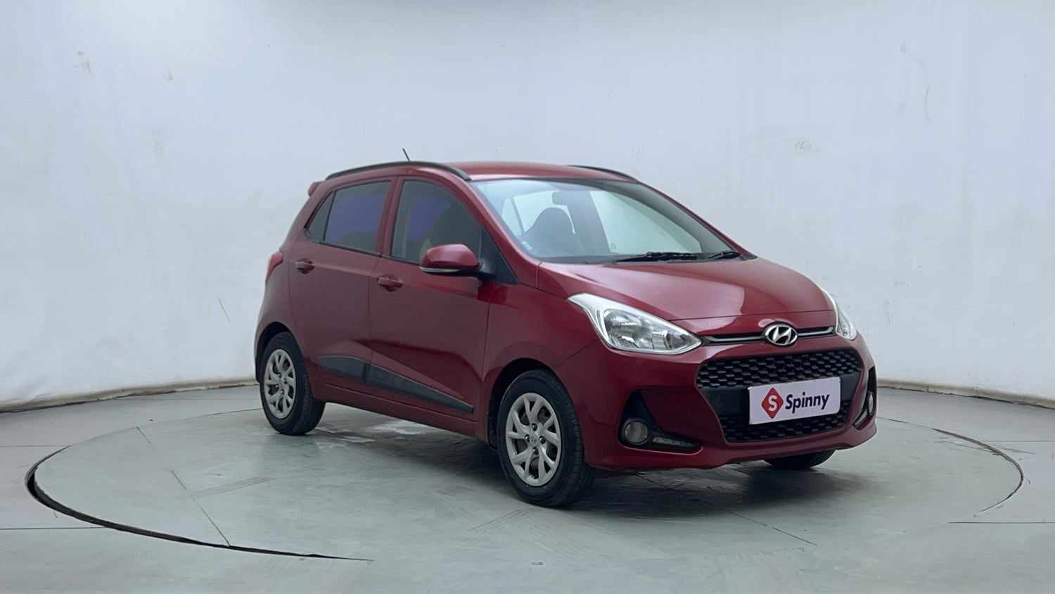 Used 2019 Hyundai Grand i10 Sportz 1.2 Kappa VTVT Petrol Manual exterior RIGHT FRONT CORNER VIEW