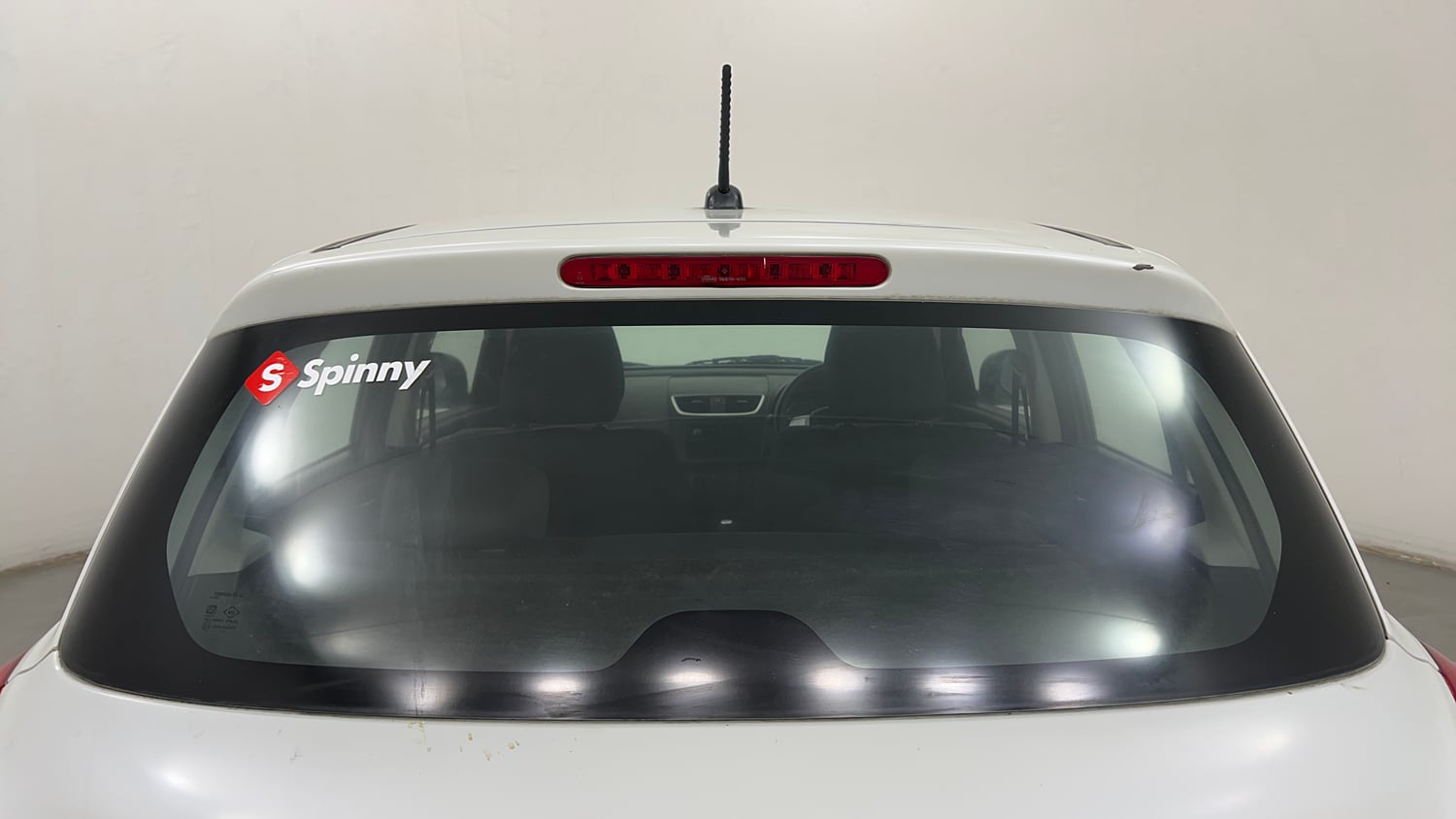 Used 2012 Maruti Suzuki Swift VXi Petrol Manual exterior BACK WINDSHIELD VIEW